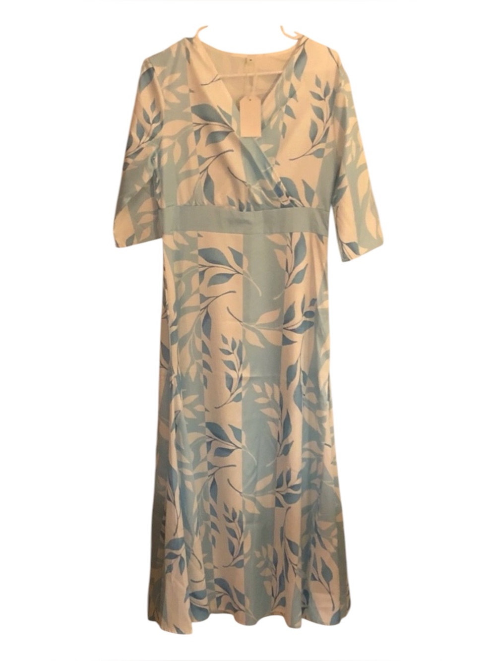 Elegant Blue and White Leaf Print Dress